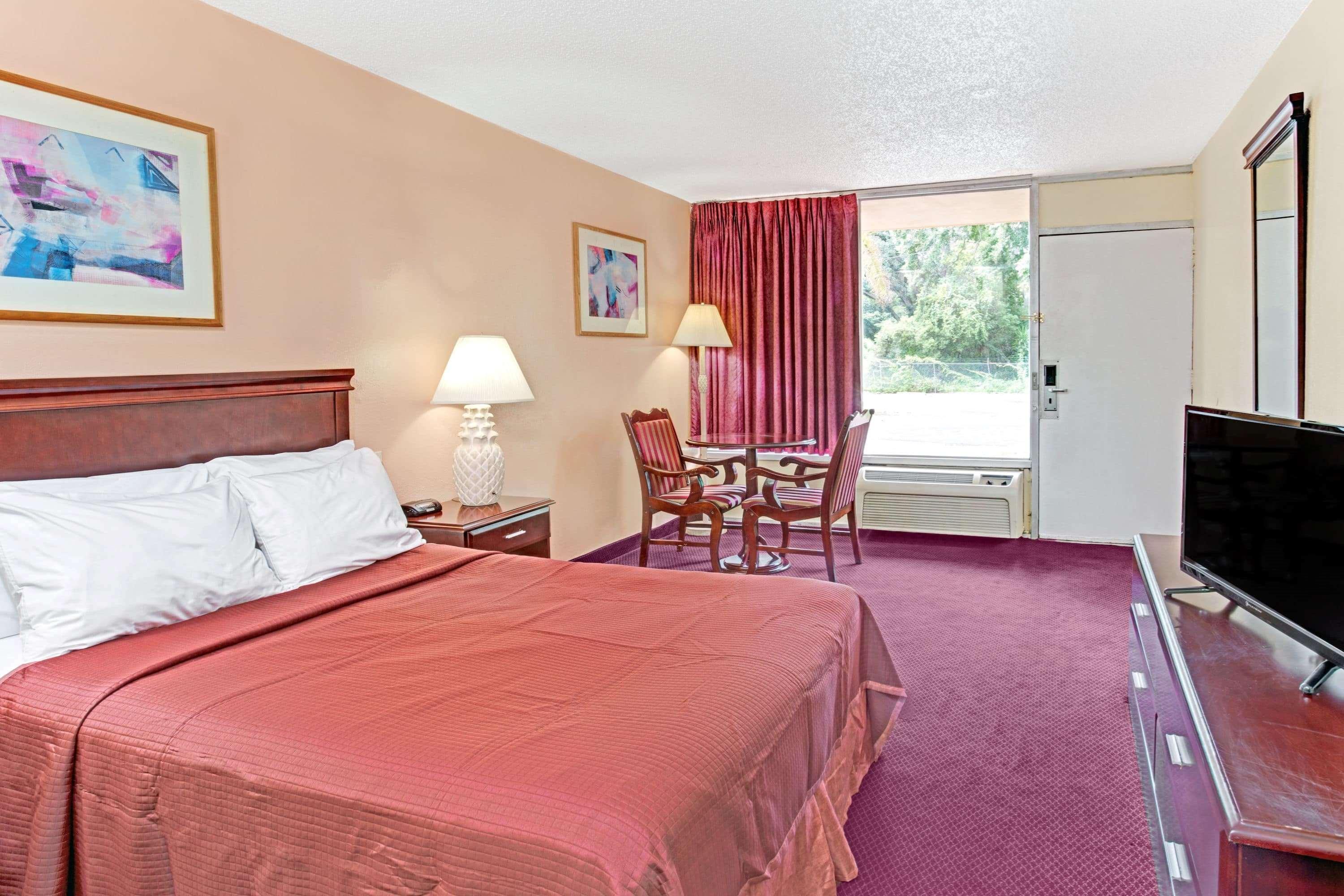 Howard Johnson By Wyndham Tropical Palms Kissimmee Zewnętrze zdjęcie