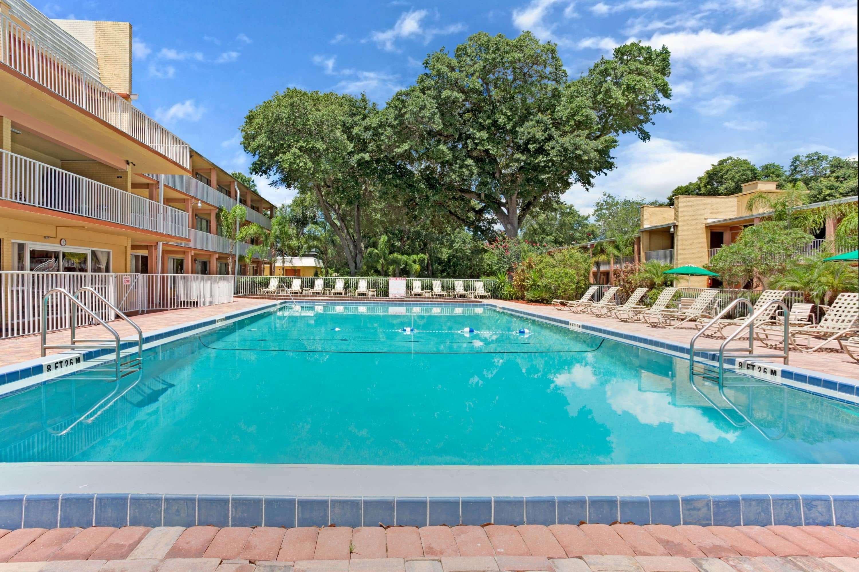 Howard Johnson By Wyndham Tropical Palms Kissimmee Zewnętrze zdjęcie