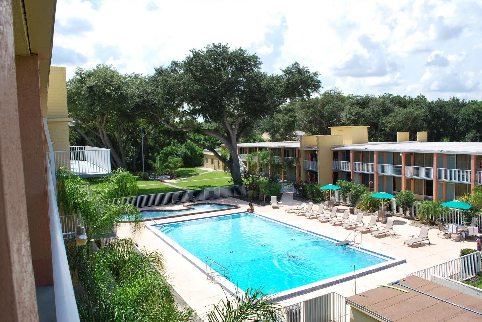 Howard Johnson By Wyndham Tropical Palms Kissimmee Zewnętrze zdjęcie