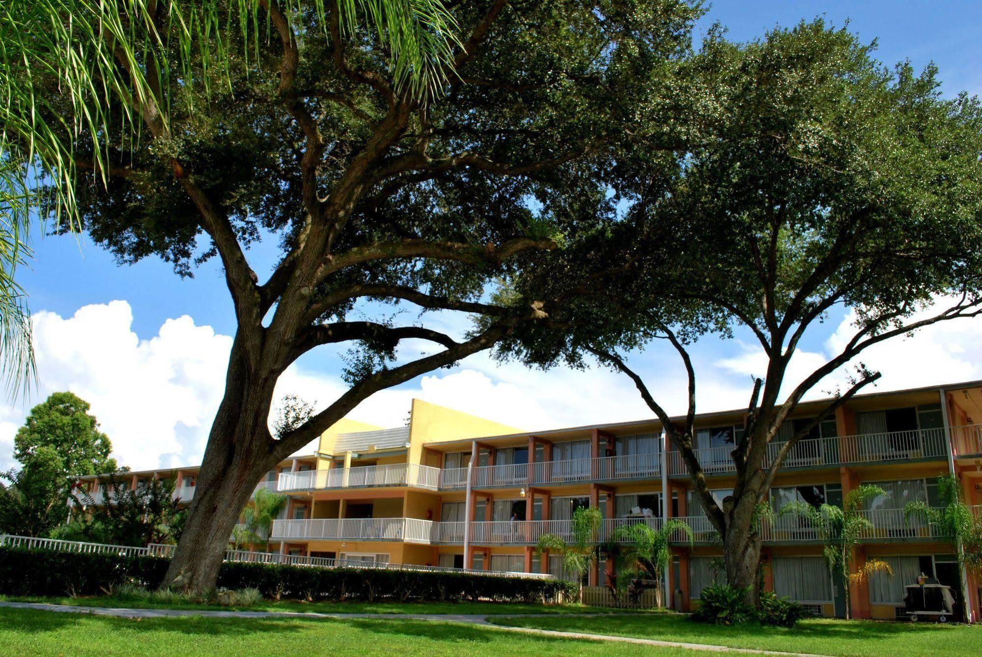 Howard Johnson By Wyndham Tropical Palms Kissimmee Zewnętrze zdjęcie